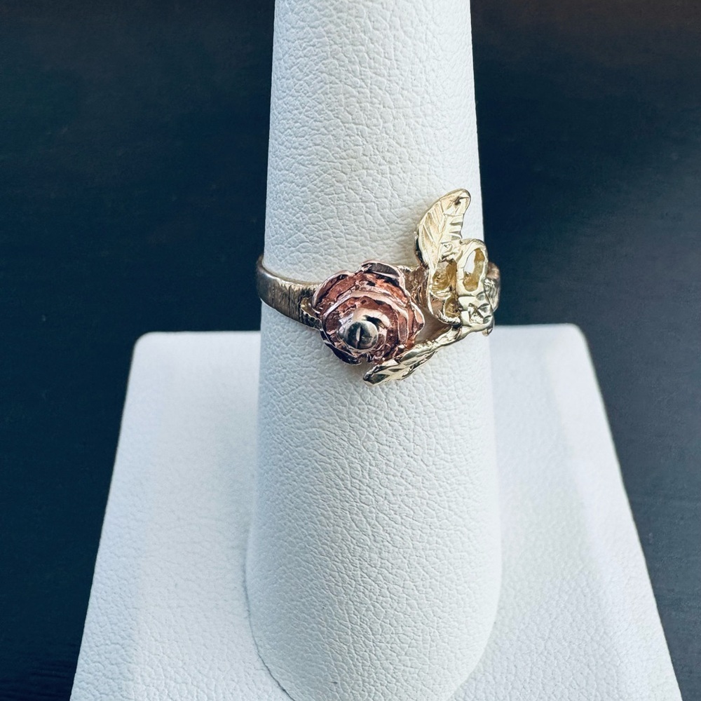 Vintage 14K Rose Yellow Gold Flower Ring Floral Leaf Statement size 7